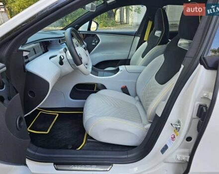 Білий Avatr 11, об'ємом двигуна 0 л та пробігом 4 тис. км за 44900 $, фото 28 на Automoto.ua