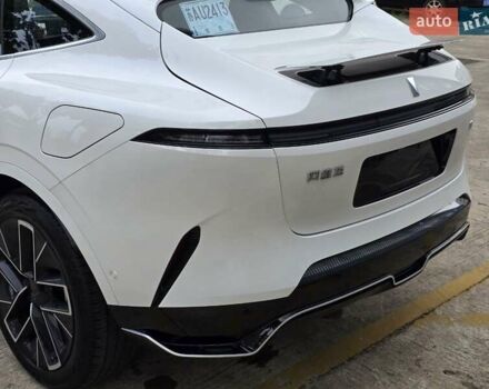 Білий Avatr 11, об'ємом двигуна 0 л та пробігом 7 тис. км за 44800 $, фото 6 на Automoto.ua