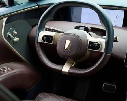 Серый Avatr 11, объемом двигателя 0 л и пробегом 27 тыс. км за 40500 $, фото 8 на Automoto.ua