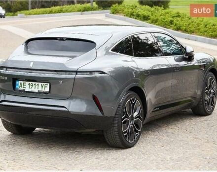 Серый Avatr 11, объемом двигателя 0 л и пробегом 27 тыс. км за 40500 $, фото 2 на Automoto.ua