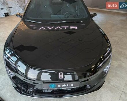 Черный Avatr 12, объемом двигателя 0 л и пробегом 2 тыс. км за 60500 $, фото 7 на Automoto.ua