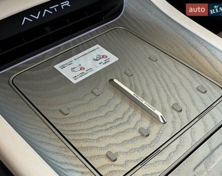 Черный Avatr 12, объемом двигателя 0 л и пробегом 1 тыс. км за 54800 $, фото 34 на Automoto.ua
