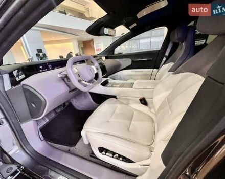 Avatr 12 2024 у Дніпро (Дніпропетровську) на Automoto.ua Сірий Avatr 12, об'ємом двигуна 0 л та пробігом 1 тис. км за 55000 $, фото 7 на Automoto.ua