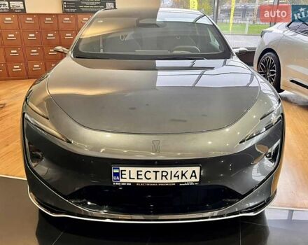 Avatr 12 2024 у Дніпро (Дніпропетровську) на Automoto.ua Сірий Avatr 12, об'ємом двигуна 0 л та пробігом 1 тис. км за 55000 $, фото 2 на Automoto.ua