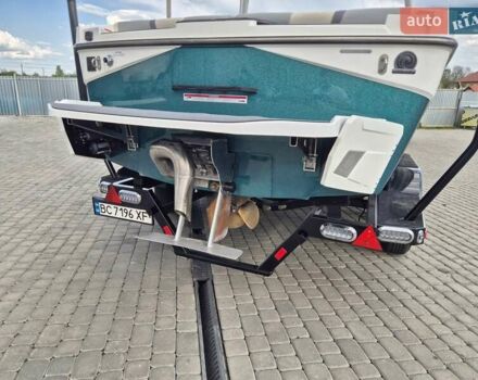 Axis Wake A, об'ємом двигуна 5.3 л та пробігом 1 тис. км за 135000 $, фото 9 на Automoto.ua