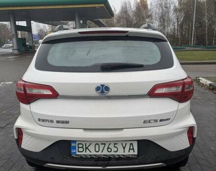 Белый BAIC EC5, объемом двигателя 0 л и пробегом 54 тыс. км за 12500 $, фото 7 на Automoto.ua