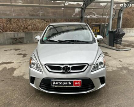 Сірий BAIC EC5, об'ємом двигуна 13 л та пробігом 28 тис. км за 8790 $, фото 1 на Automoto.ua