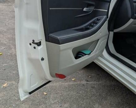 Білий BAIC EU260, об'ємом двигуна 0 л та пробігом 22 тис. км за 10000 $, фото 4 на Automoto.ua