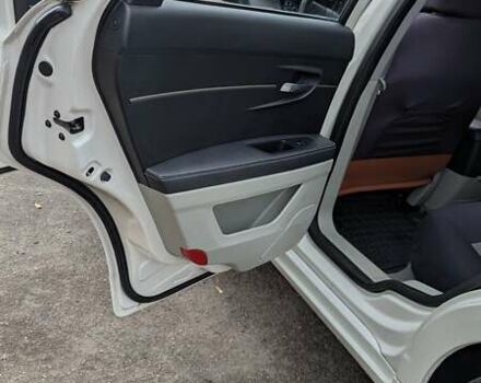 Білий BAIC EU260, об'ємом двигуна 0 л та пробігом 22 тис. км за 10000 $, фото 5 на Automoto.ua