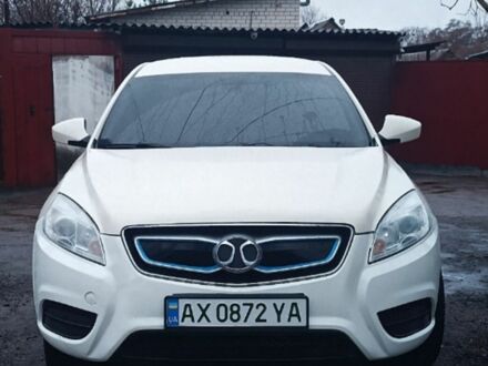 Белый BAIC EU260, объемом двигателя 0 л и пробегом 54 тыс. км за 7400 $, фото 1 на Automoto.ua