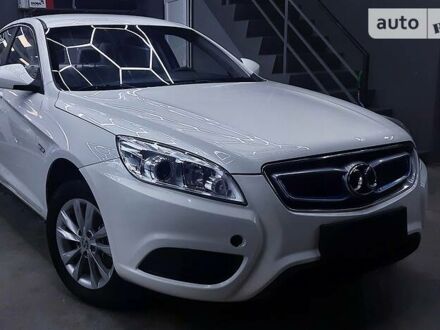 BAIC EU260 2016 у Харкові на Automoto.ua BAIC EU260, об'ємом двигуна 0 л та пробігом 21 тис. км за 15700 $, фото 1 на Automoto.ua