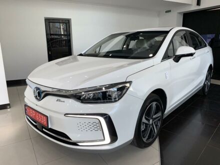 Білий BAIC EU5, об'ємом двигуна 0 л та пробігом 0 тис. км за 20000 $, фото 1 на Automoto.ua