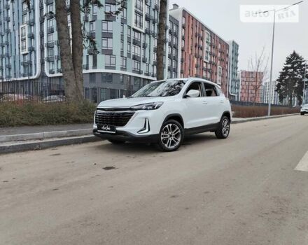 BAIC X3, объемом двигателя 1.5 л и пробегом 4 тыс. км за 15990 $, фото 5 на Automoto.ua