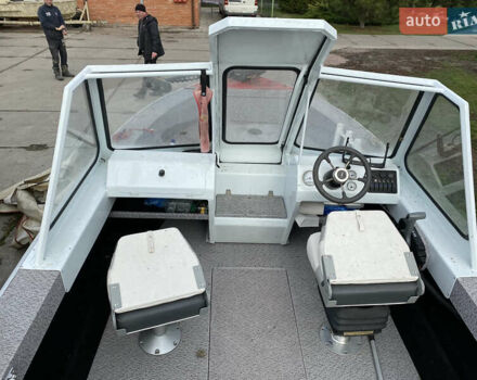 Красный Blue Fin Sportsman, объемом двигателя 0 л и пробегом 0 тыс. км за 20000 $, фото 14 на Automoto.ua