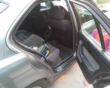 BMW-Alpina B5 1988 у Житомирі на Automoto.ua Сірий BMW-Alpina B5, об'ємом двигуна 3.4 л та пробігом 300 тис. км за 2500 $, фото 10 на Automoto.ua