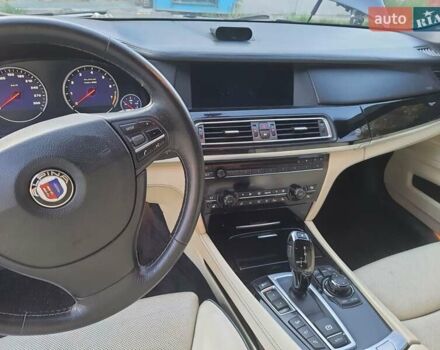 Черный BMW-Alpina B7, объемом двигателя 4.4 л и пробегом 228 тыс. км за 25000 $, фото 20 на Automoto.ua