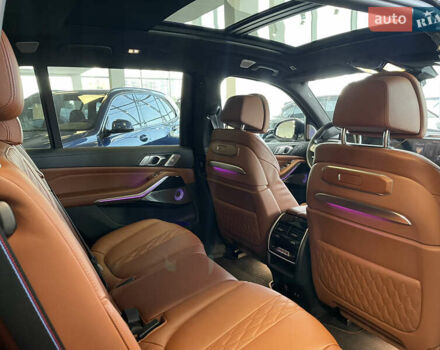 Черный BMW-Alpina XB7, объемом двигателя 4.39 л и пробегом 34 тыс. км за 194900 $, фото 19 на Automoto.ua