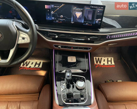 Черный BMW-Alpina XB7, объемом двигателя 4.39 л и пробегом 34 тыс. км за 194900 $, фото 24 на Automoto.ua