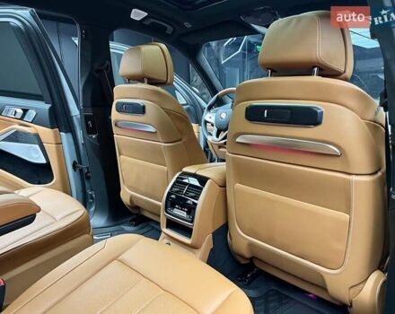 Серый BMW-Alpina XB7, объемом двигателя 4.4 л и пробегом 28 тыс. км за 209000 $, фото 55 на Automoto.ua