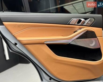 Серый BMW-Alpina XB7, объемом двигателя 4.4 л и пробегом 28 тыс. км за 209000 $, фото 45 на Automoto.ua