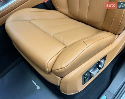 Серый BMW-Alpina XB7, объемом двигателя 4.4 л и пробегом 28 тыс. км за 209000 $, фото 34 на Automoto.ua