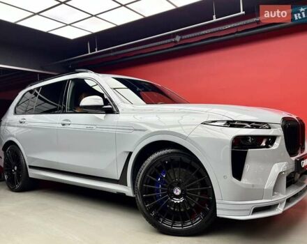 Серый BMW-Alpina XB7, объемом двигателя 4.4 л и пробегом 28 тыс. км за 209000 $, фото 10 на Automoto.ua