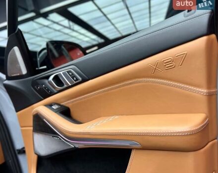 Серый BMW-Alpina XB7, объемом двигателя 4.4 л и пробегом 28 тыс. км за 209000 $, фото 59 на Automoto.ua