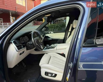 Синий BMW-Alpina XB7, объемом двигателя 4.4 л и пробегом 59 тыс. км за 124900 $, фото 28 на Automoto.ua