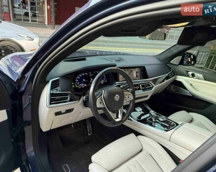 Синий BMW-Alpina XB7, объемом двигателя 4.4 л и пробегом 59 тыс. км за 124900 $, фото 29 на Automoto.ua