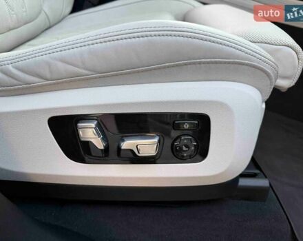 Синий BMW-Alpina XB7, объемом двигателя 4.4 л и пробегом 59 тыс. км за 124900 $, фото 75 на Automoto.ua