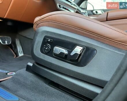 Синий BMW-Alpina XB7, объемом двигателя 4.39 л и пробегом 22 тыс. км за 217000 $, фото 36 на Automoto.ua