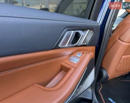 Синий BMW-Alpina XB7, объемом двигателя 4.39 л и пробегом 22 тыс. км за 217000 $, фото 27 на Automoto.ua