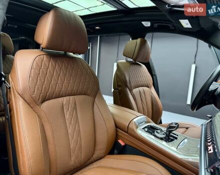 Зеленый BMW-Alpina XB7, объемом двигателя 4.4 л и пробегом 9 тыс. км за 167700 $, фото 65 на Automoto.ua