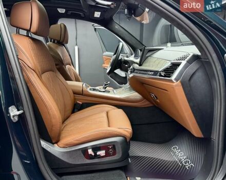 Зелений BMW-Alpina XB7, об'ємом двигуна 4.39 л та пробігом 9 тис. км за 155500 $, фото 63 на Automoto.ua