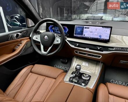 Зеленый BMW-Alpina XB7, объемом двигателя 4.4 л и пробегом 9 тыс. км за 167700 $, фото 44 на Automoto.ua