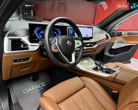 Зелений BMW-Alpina XB7, об'ємом двигуна 4.39 л та пробігом 9 тис. км за 155500 $, фото 35 на Automoto.ua