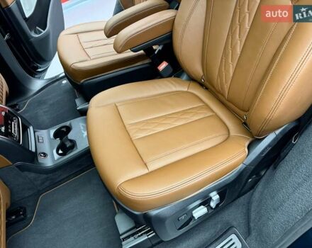 Зеленый BMW-Alpina XB7, объемом двигателя 4.4 л и пробегом 9 тыс. км за 167700 $, фото 50 на Automoto.ua