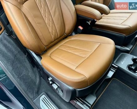 Зелений BMW-Alpina XB7, об'ємом двигуна 4.39 л та пробігом 9 тис. км за 155500 $, фото 56 на Automoto.ua