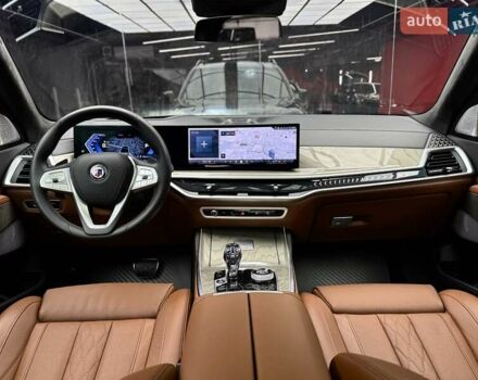 Зелений BMW-Alpina XB7, об'ємом двигуна 4.39 л та пробігом 9 тис. км за 155500 $, фото 43 на Automoto.ua