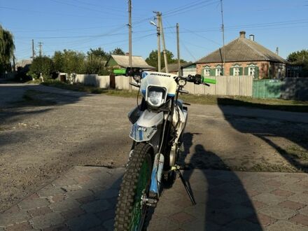 Желтый BSE 3302, объемом двигателя 0.2 л и пробегом 0 тыс. км за 60000 $, фото 1 на Automoto.ua