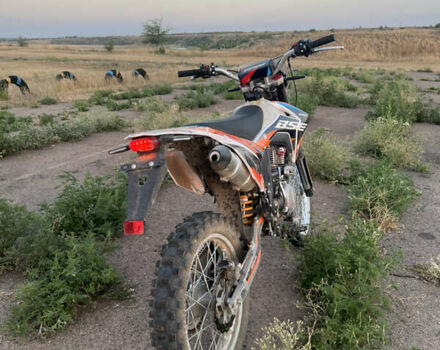 Белый BSE J3D 300 Enduro, объемом двигателя 0.35 л и пробегом 16 тыс. км за 1500 $, фото 2 на Automoto.ua