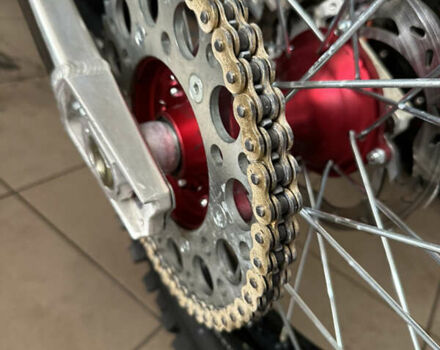 Красный BSE J3D 300 Enduro, объемом двигателя 0.3 л и пробегом 1 тыс. км за 1950 $, фото 6 на Automoto.ua