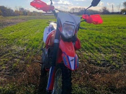 Красный BSE M250, объемом двигателя 0.25 л и пробегом 40 тыс. км за 1600 $, фото 1 на Automoto.ua