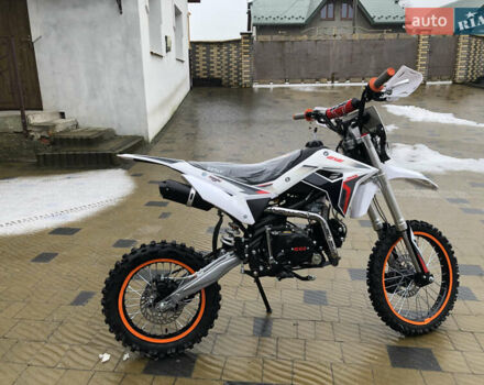 Белый BSE PH10L 125 Enduro, объемом двигателя 0.15 л и пробегом 2 тыс. км за 1200 $, фото 1 на Automoto.ua