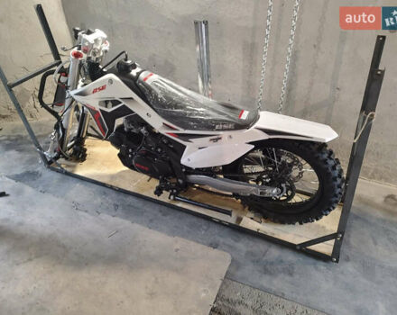 BSE PH10L 125 Enduro, об'ємом двигуна 0.25 л та пробігом 1 тис. км за 795 $, фото 2 на Automoto.ua
