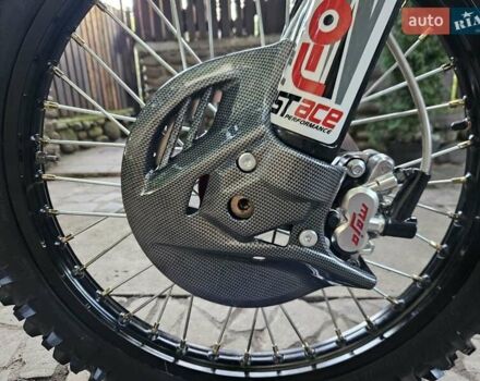 Красный BSE X8, объемом двигателя 0.3 л и пробегом 400 тыс. км за 4100 $, фото 3 на Automoto.ua