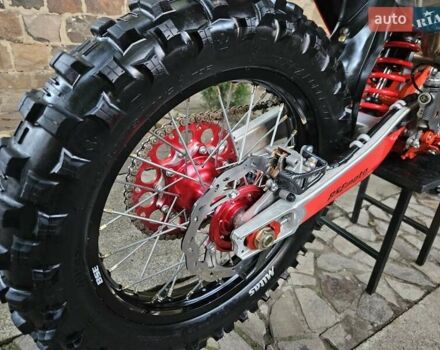 Красный BSE X8, объемом двигателя 0.3 л и пробегом 400 тыс. км за 4100 $, фото 17 на Automoto.ua