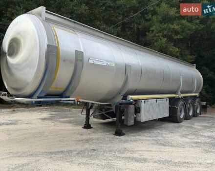 Серый BSLT СТЦ, объемом двигателя 0 л и пробегом 0 тыс. км за 16000 $, фото 5 на Automoto.ua