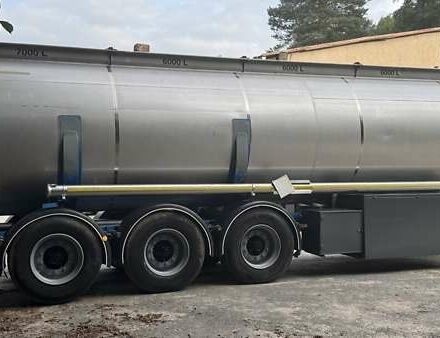 Серый BSLT СТЦ, объемом двигателя 0 л и пробегом 0 тыс. км за 16000 $, фото 3 на Automoto.ua