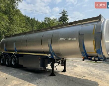 Серый BSLT СТЦ, объемом двигателя 0 л и пробегом 0 тыс. км за 16000 $, фото 9 на Automoto.ua